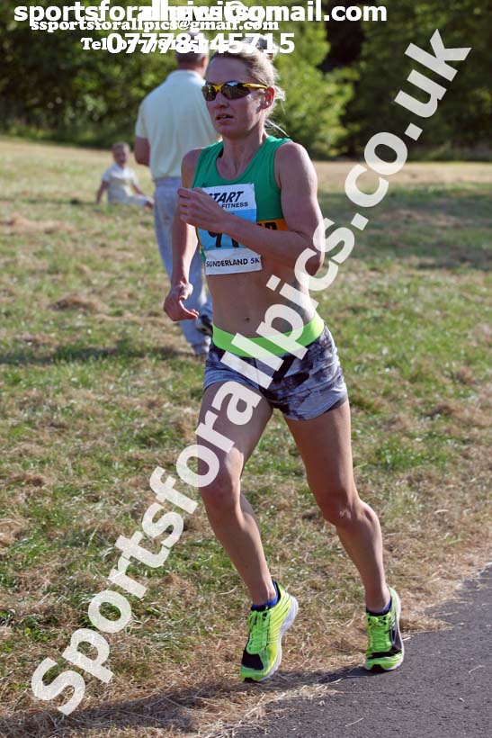 Veteran and womens 2018 Sunderland 5k Road Races, Silksworth, Sunderland. Photo: David T. Hewitson/Sports for All Pics